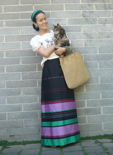 Frida Kahlo with cat